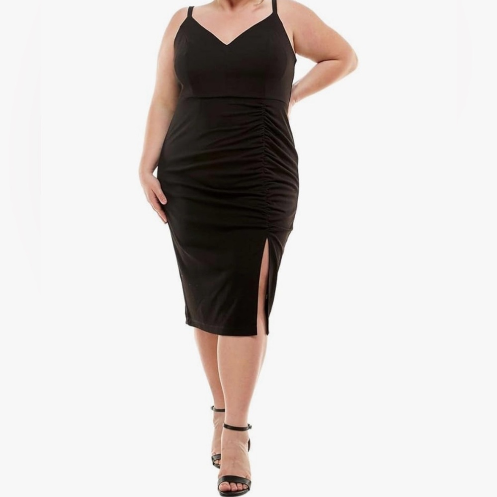 Women’s Plus Size Little Black Dress